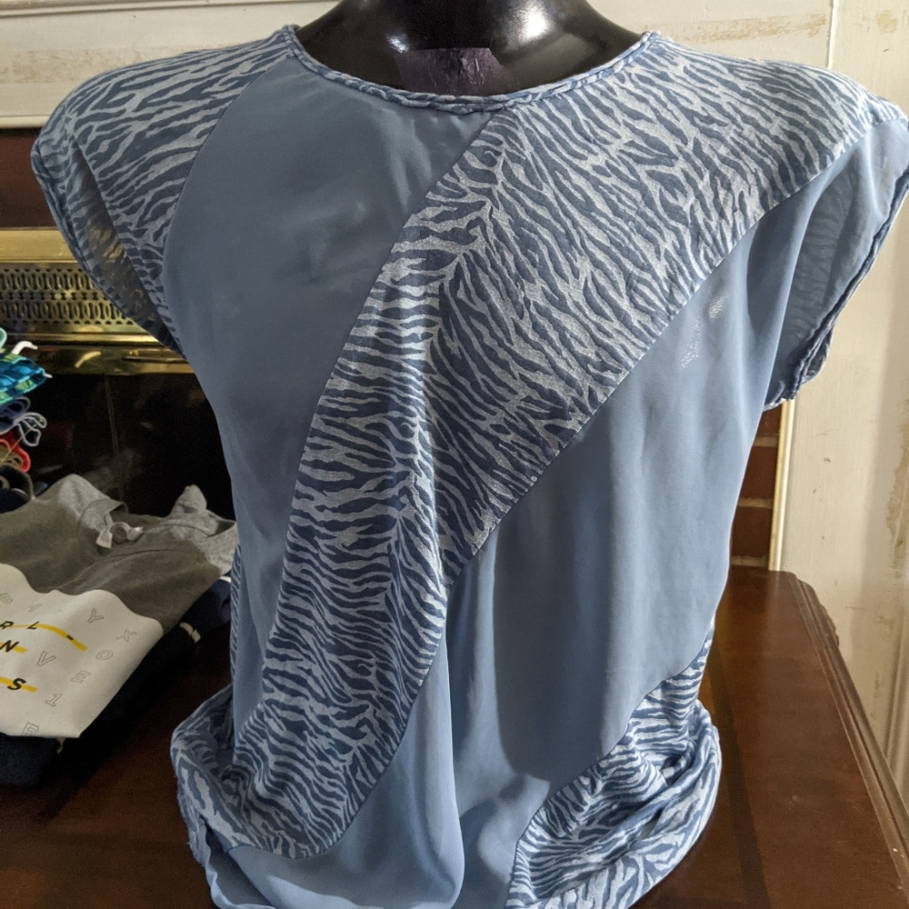woman's blouse